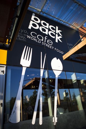 BackPack Café