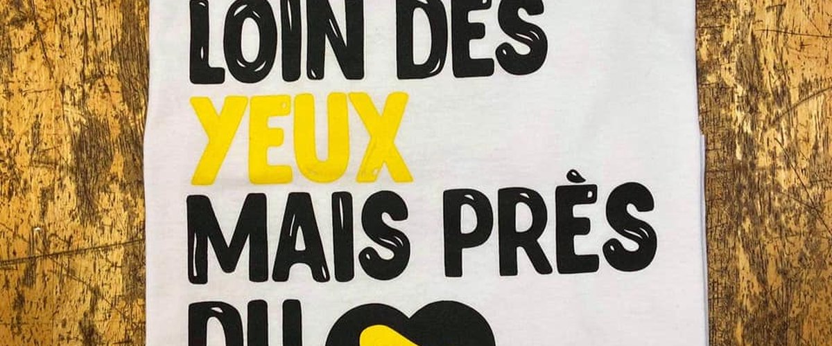 Le "1er anniversaire intelligent" de Chez Tonton à Toulouse : la vente de tee-shirts au profit des Restos du Coeur continue !