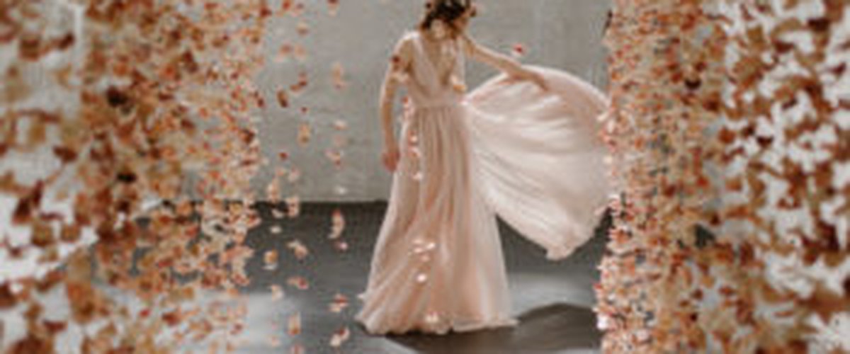 Coup de foudre pour l'Atelier Swan : des robes de mariée toutes en finesse...